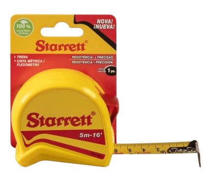 Detalhe de uma trena Starrett em uso, mostrando sua trava e a ponta magnética, produto de alta qualidade do catálogo da Veppel para o mercado B2B do Rio de Janeiro.