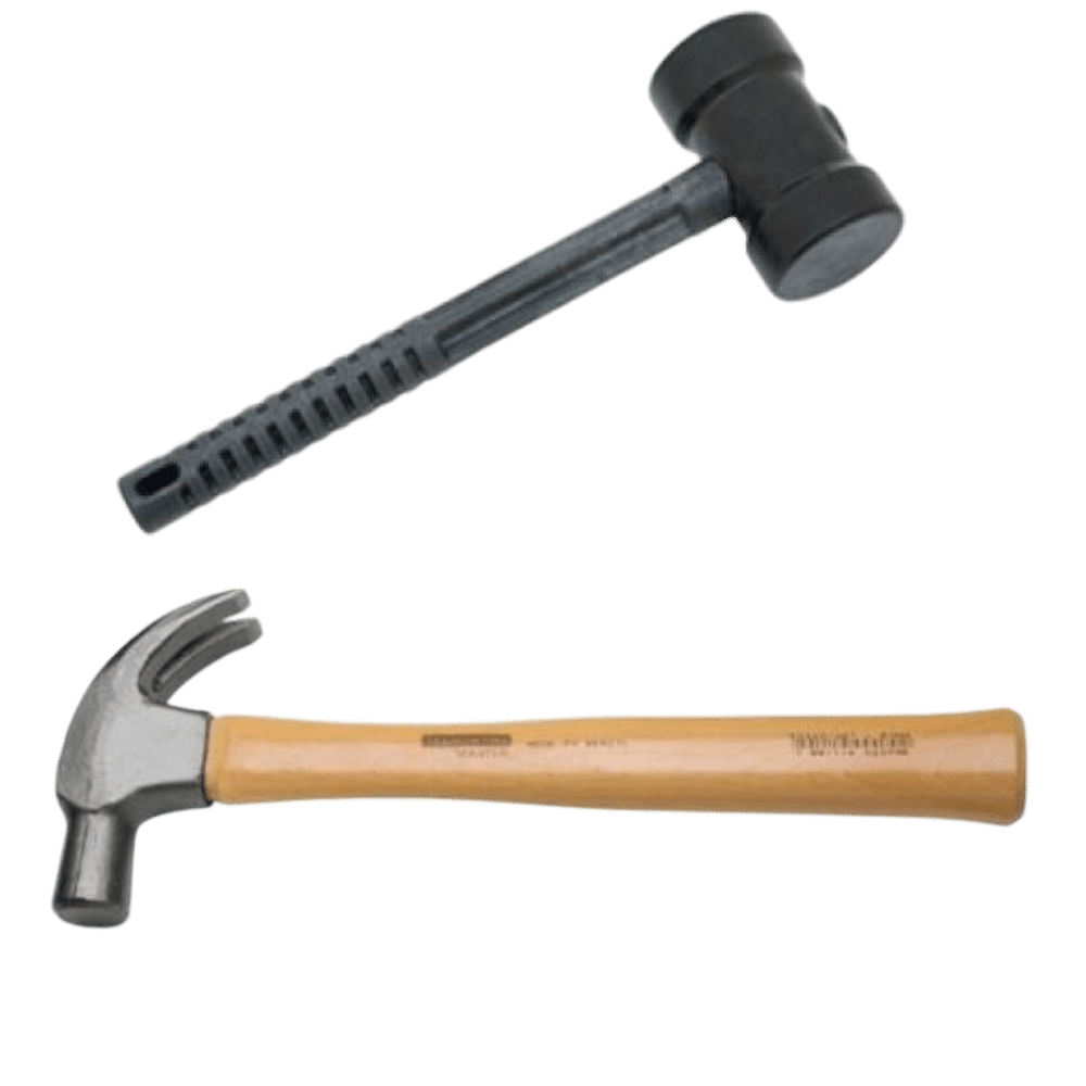 Um martelo com cabo de madeira embaixo de um martelo de borracha branco, representando as opções de impacto e acabamento da Veppel no Rio de Janeiro.